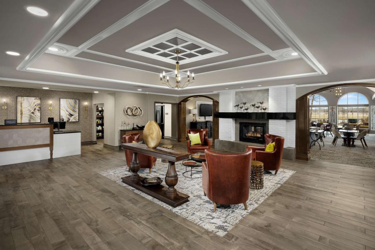 Homewood Suites By Hilton At The Waterfront Wichita Exteriör bild